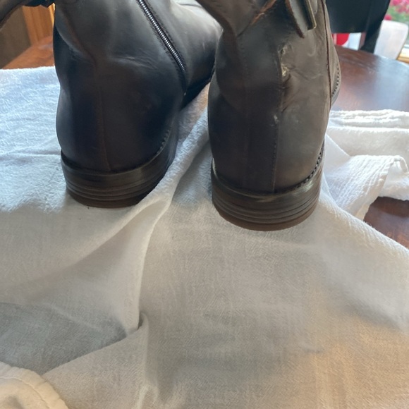 Clark Boots - Picture 3 of 6